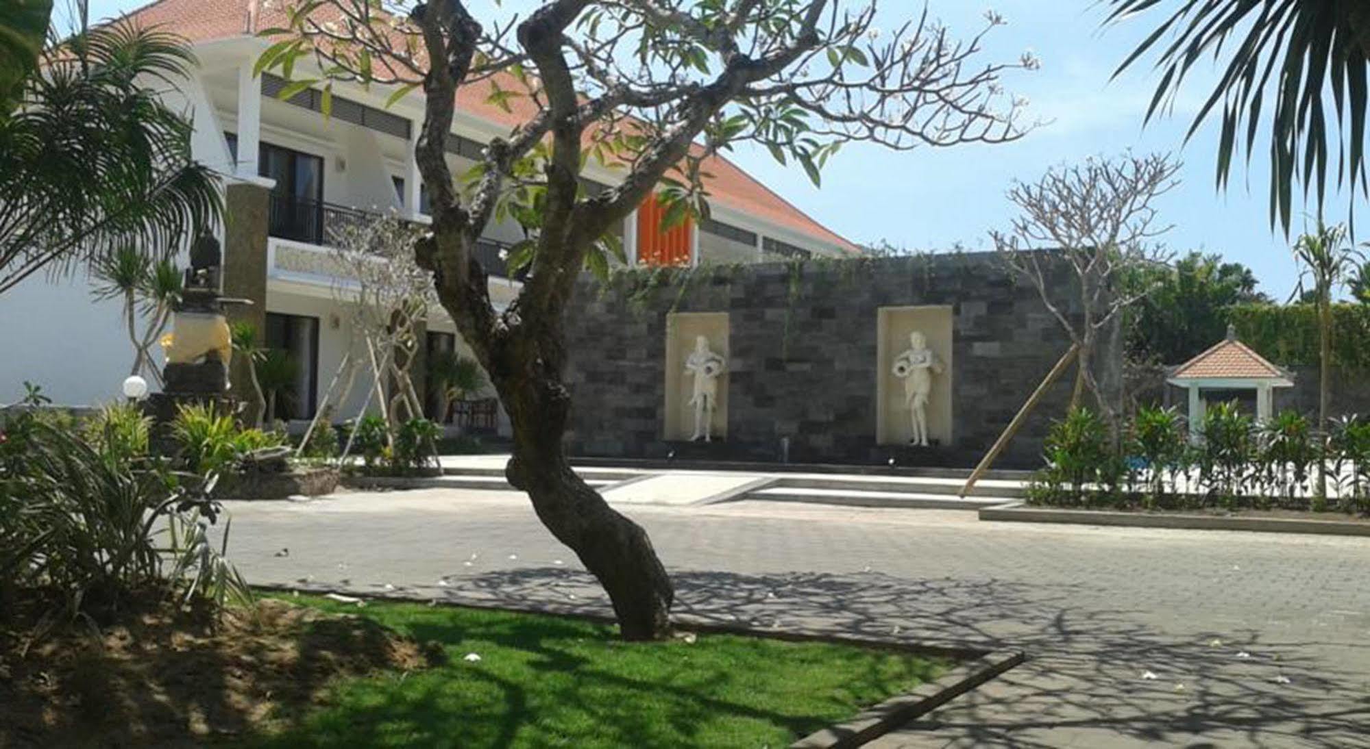 D' Kubu Pratama Homestay Nusa Dua  Luaran gambar