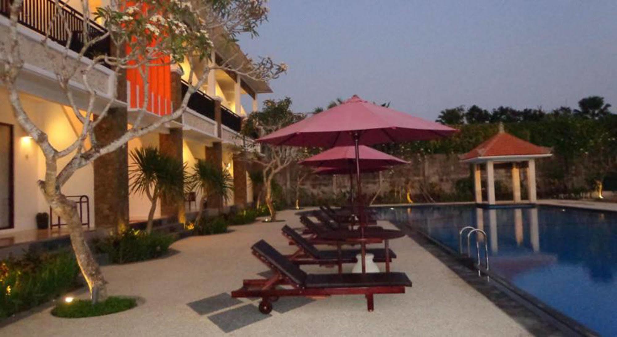 D' Kubu Pratama Homestay Nusa Dua  Luaran gambar