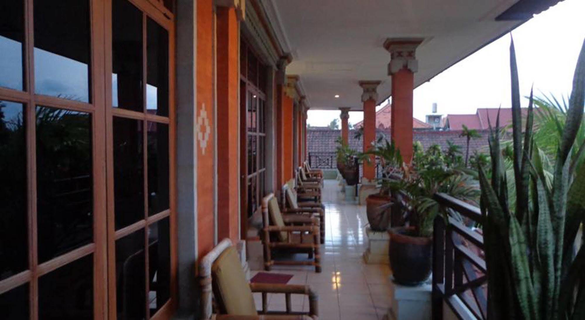 D' Kubu Pratama Homestay Nusa Dua  Luaran gambar